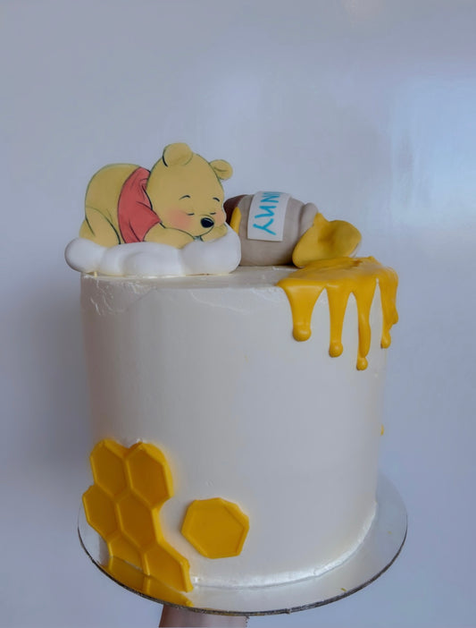 Baby Pooh Bear Cake