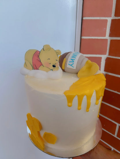 Baby Pooh Bear Cake