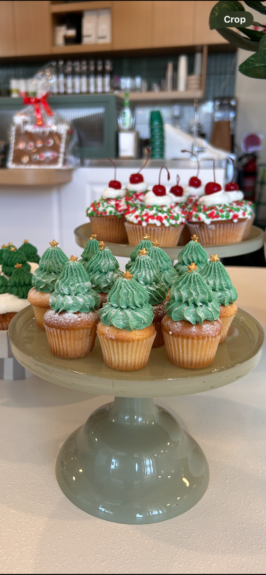 Mini Christmas Tree Cupcakes