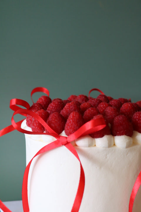 Berry Merry Christmas Cake