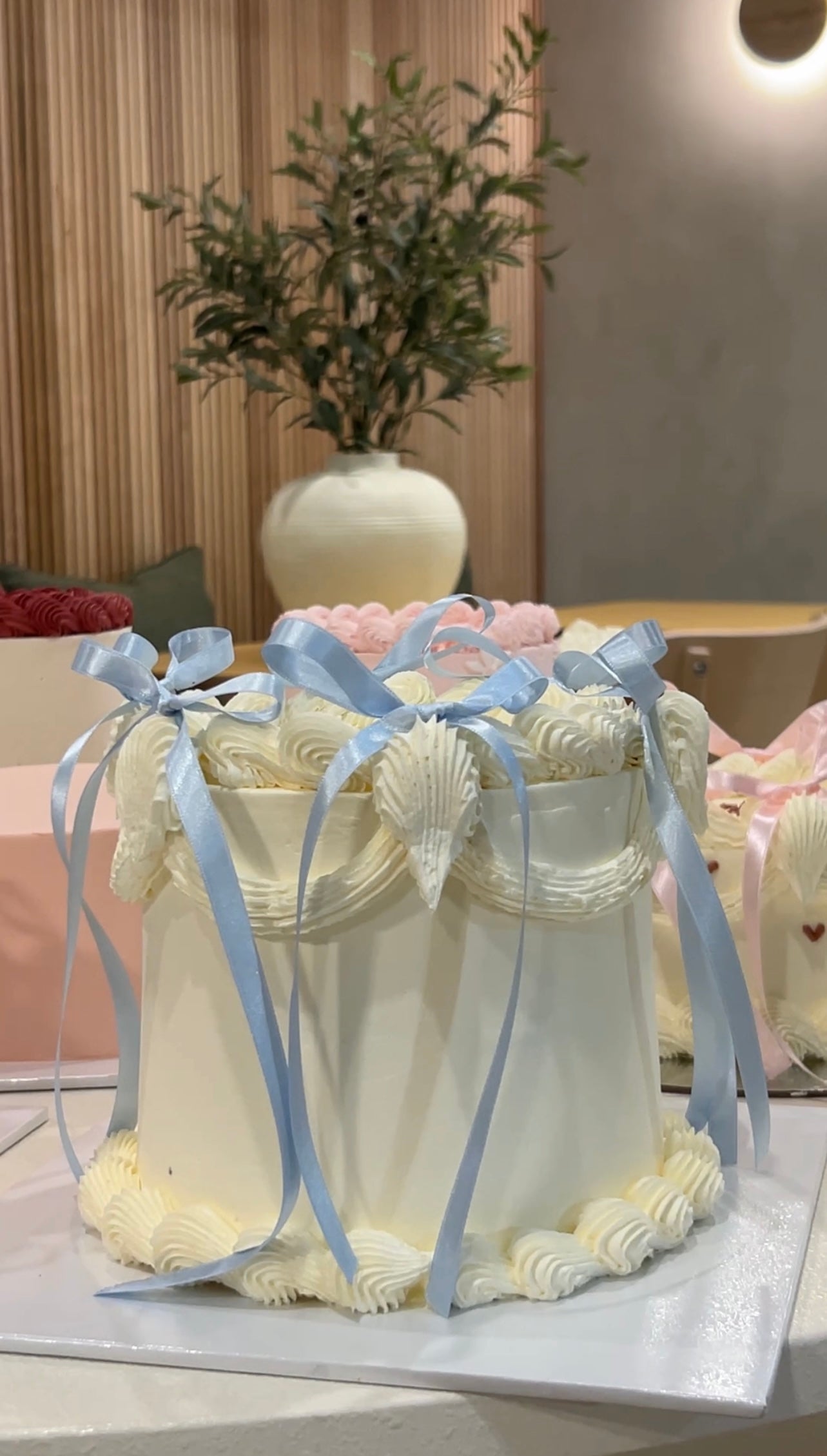 Vintage Bow